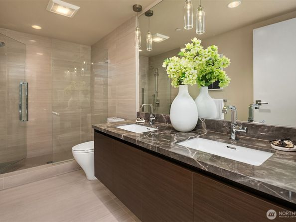 583 Battery Street 3002N, Seattle WA 98121