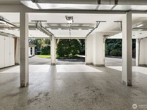 3510 116th Ave NE, Bellevue WA 98004