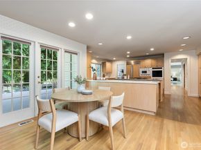 3510 116th Ave NE, Bellevue WA 98004