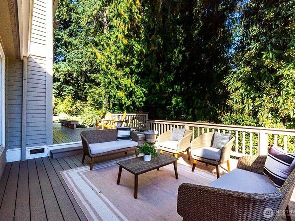 3510 116th Ave NE, Bellevue WA 98004