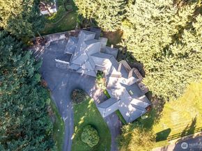 3510 116th Ave NE, Bellevue WA 98004