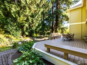 3510 116th Ave NE, Bellevue WA 98004