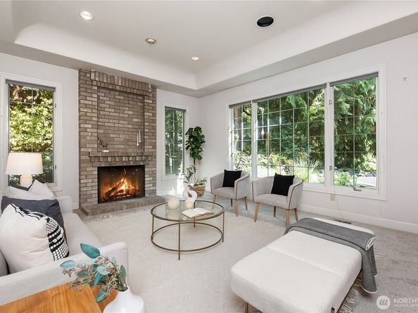 3510 116th Ave NE, Bellevue WA 98004