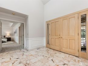 3510 116th Ave NE, Bellevue WA 98004