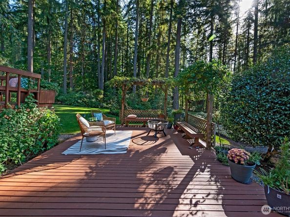 21829 NE 154th Street, Woodinville WA 98077