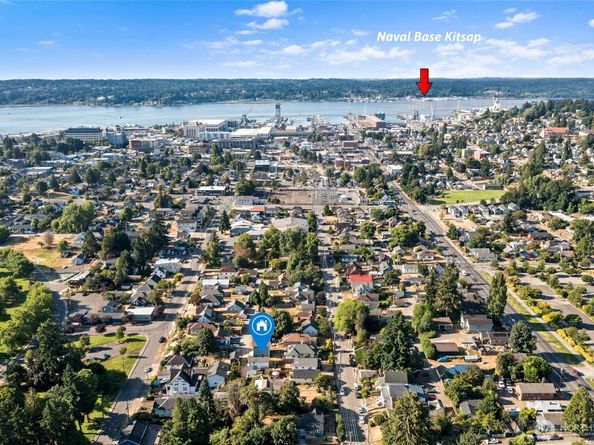 1336 Elizabeth Avenue B, Bremerton WA 98337