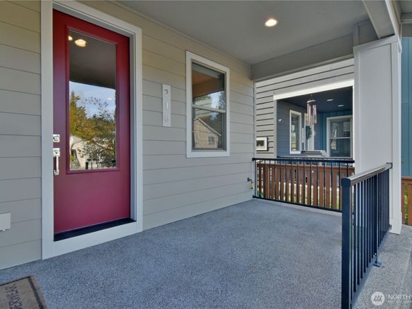 218 SW 96th Lane, Seattle WA 98106