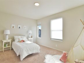 218 SW 96th Lane, Seattle WA 98106