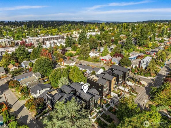 8547 Evanston Avenue N, Seattle WA 98103