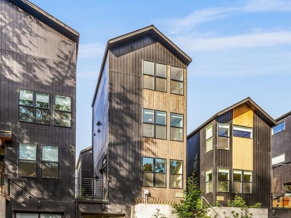 8547 Evanston Avenue N, Seattle WA 98103