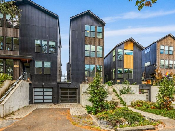 8547 Evanston Avenue N, Seattle WA 98103