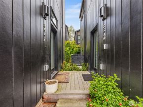 8547 Evanston Avenue N, Seattle WA 98103