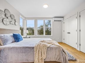 8547 Evanston Avenue N, Seattle WA 98103