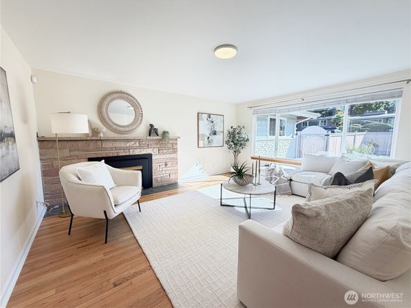 12502 SE 62nd Place, Bellevue WA 98006