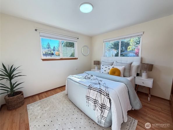 12502 SE 62nd Place, Bellevue WA 98006