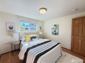 12502 SE 62nd Place, Bellevue WA 98006