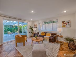 12502 SE 62nd Place, Bellevue WA 98006