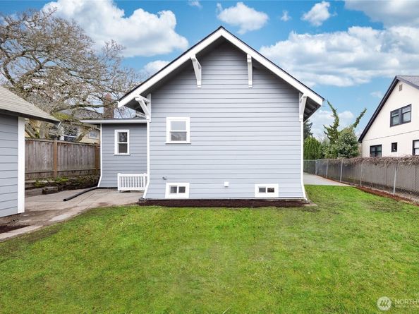 2333 31st Avenue S, Seattle WA 98144