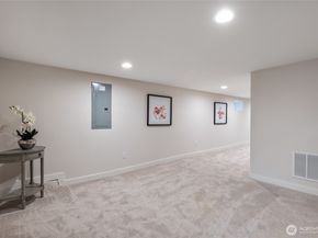 2333 31st Avenue S, Seattle WA 98144
