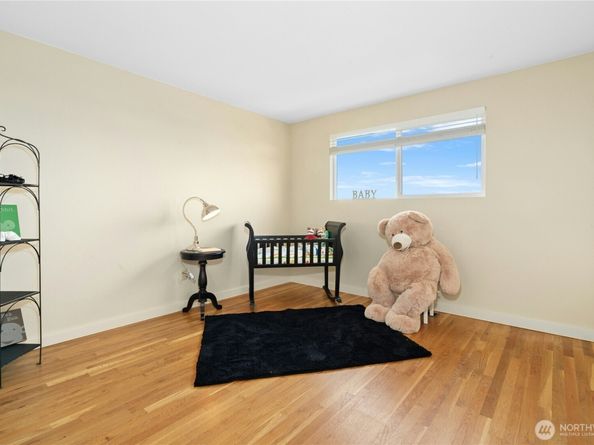 4460 141st Avenue SE, Bellevue WA 98006