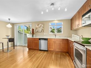 4460 141st Avenue SE, Bellevue WA 98006
