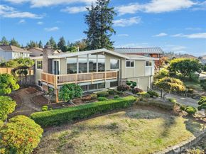 4460 141st Avenue SE, Bellevue WA 98006