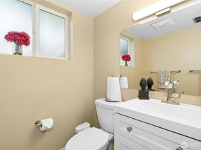 4460 141st Avenue SE, Bellevue WA 98006