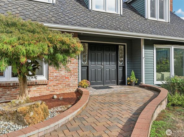 14616 181st Place NE, Woodinville WA 98072