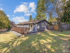 15505 81st Avenue NE, Kenmore WA 98028