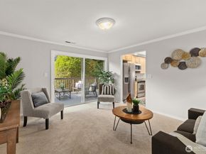 15505 81st Avenue NE, Kenmore WA 98028
