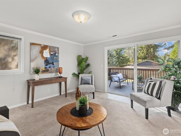 15505 81st Avenue NE, Kenmore WA 98028