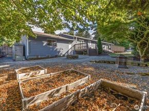15505 81st Avenue NE, Kenmore WA 98028