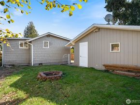 18701 Harris Avenue NE, Suquamish WA 98392