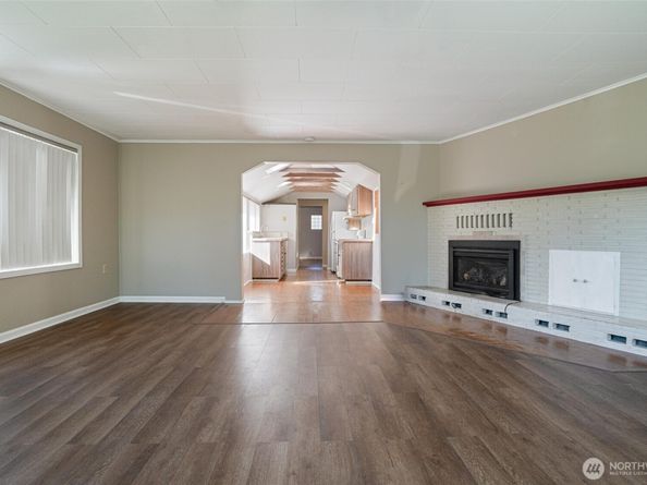 18701 Harris Avenue NE, Suquamish WA 98392