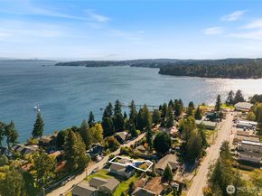 18701 Harris Avenue NE, Suquamish WA 98392