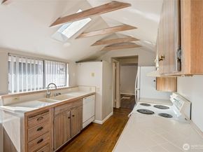 18701 Harris Avenue NE, Suquamish WA 98392