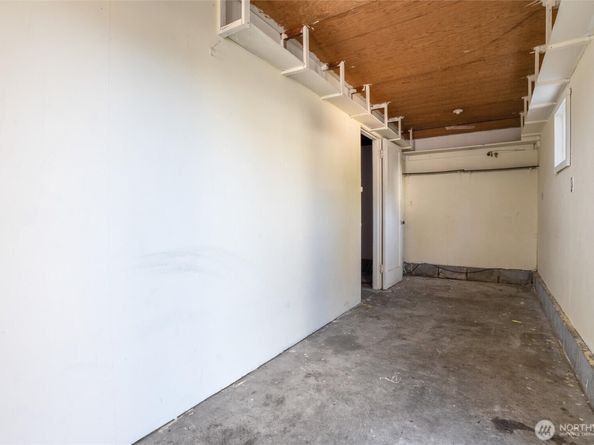 18701 Harris Avenue NE, Suquamish WA 98392