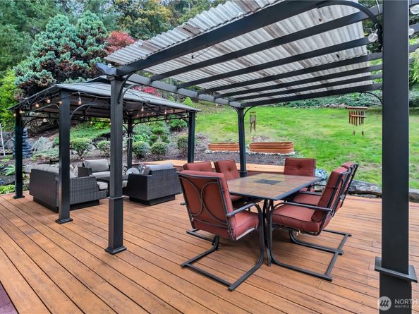 26525 Lake Fenwick Road S, Kent WA 98032