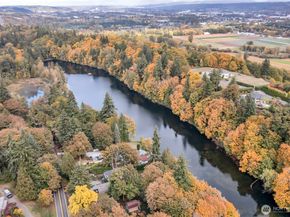 26525 Lake Fenwick Road S, Kent WA 98032