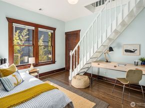 1418 33rd Avenue, Seattle WA 98122