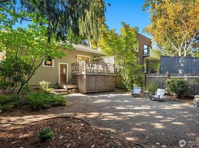 1418 33rd Avenue, Seattle WA 98122