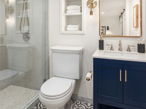 1418 33rd Avenue, Seattle WA 98122