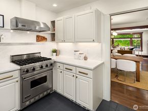 1418 33rd Avenue, Seattle WA 98122