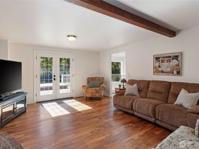 4293 Westgate, Silverdale WA 98383