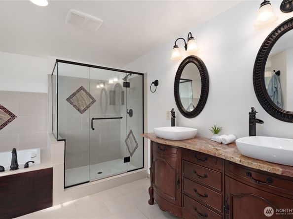 4293 Westgate, Silverdale WA 98383