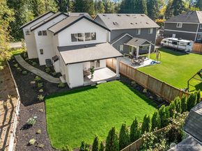 12235 156th Ave SE, Renton WA 98059