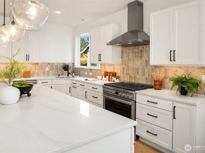 12235 156th Ave SE, Renton WA 98059