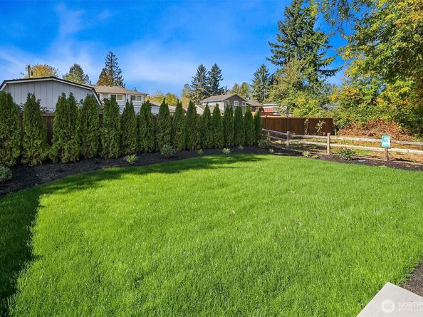 12235 156th Ave SE, Renton WA 98059