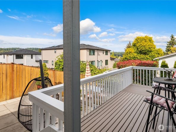 1320 N 38th Street, Renton WA 98056