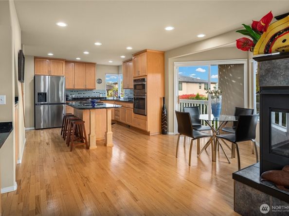 1320 N 38th Street, Renton WA 98056